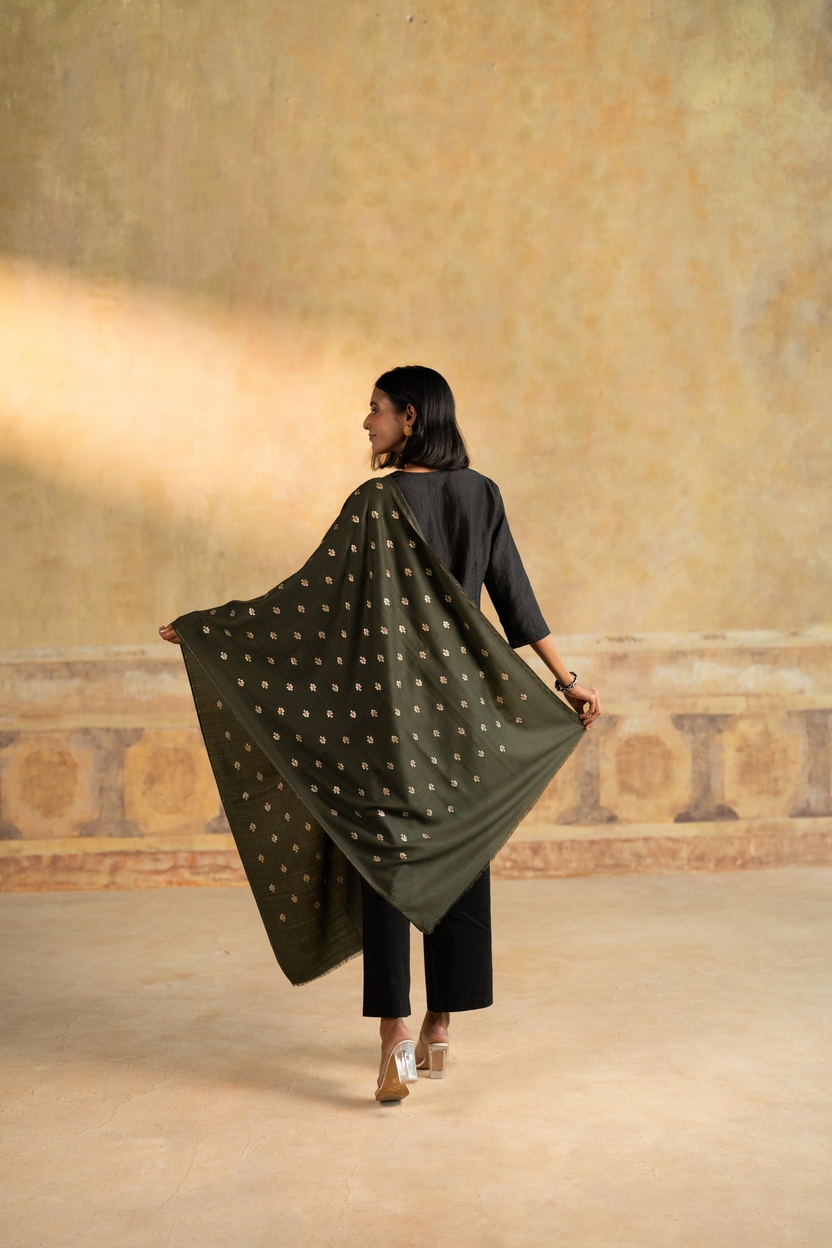 Zari Buti Embroidered Stole
