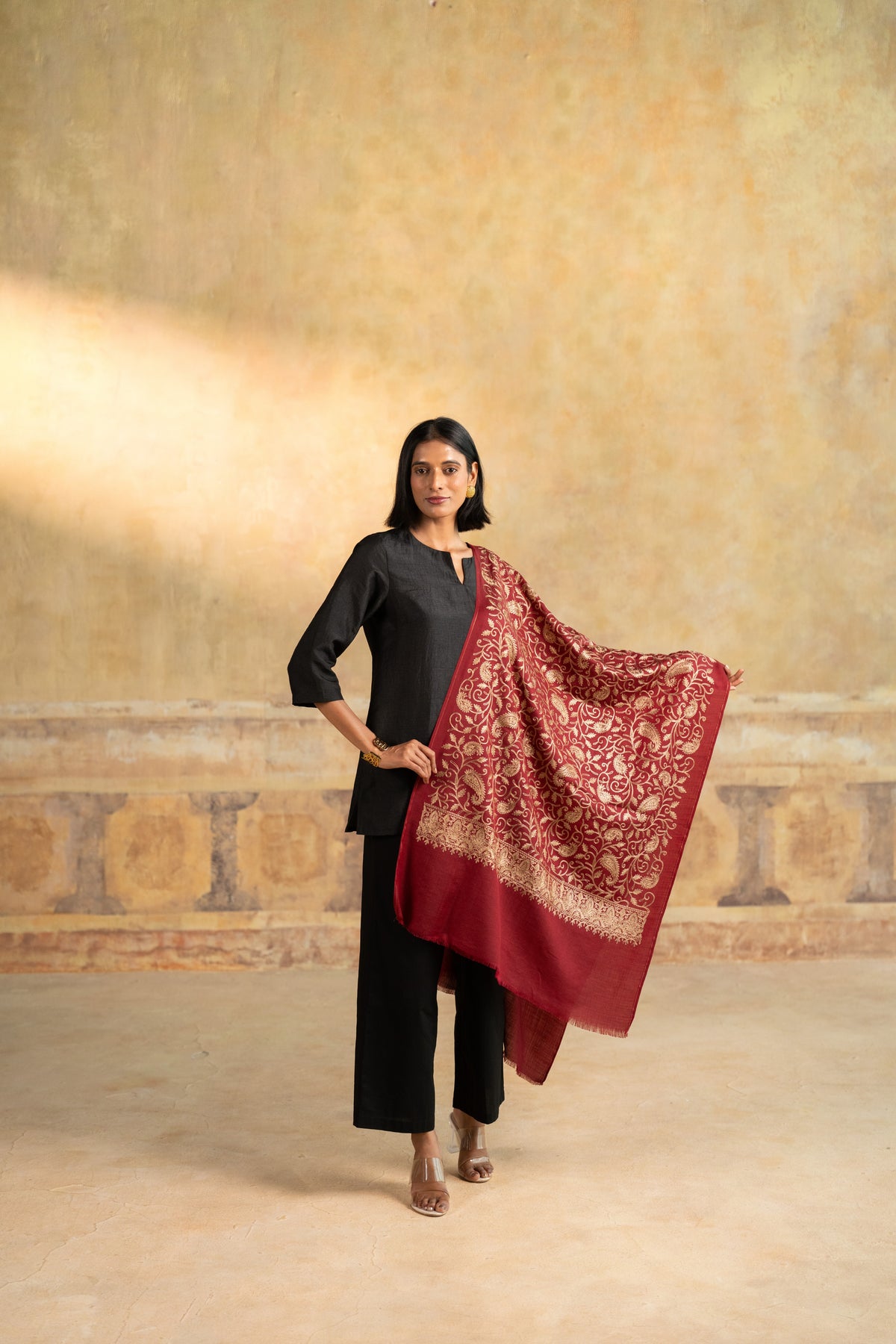 Zari Paisley Jaal Embroidered Stole