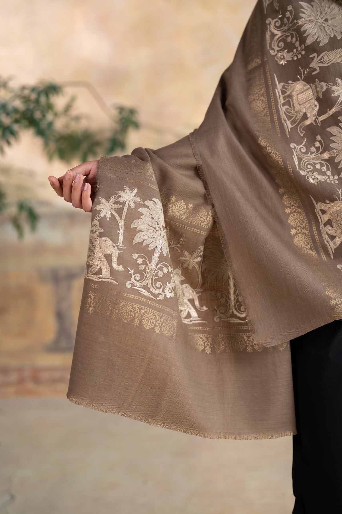 Elephant Motif Embroidered Stole