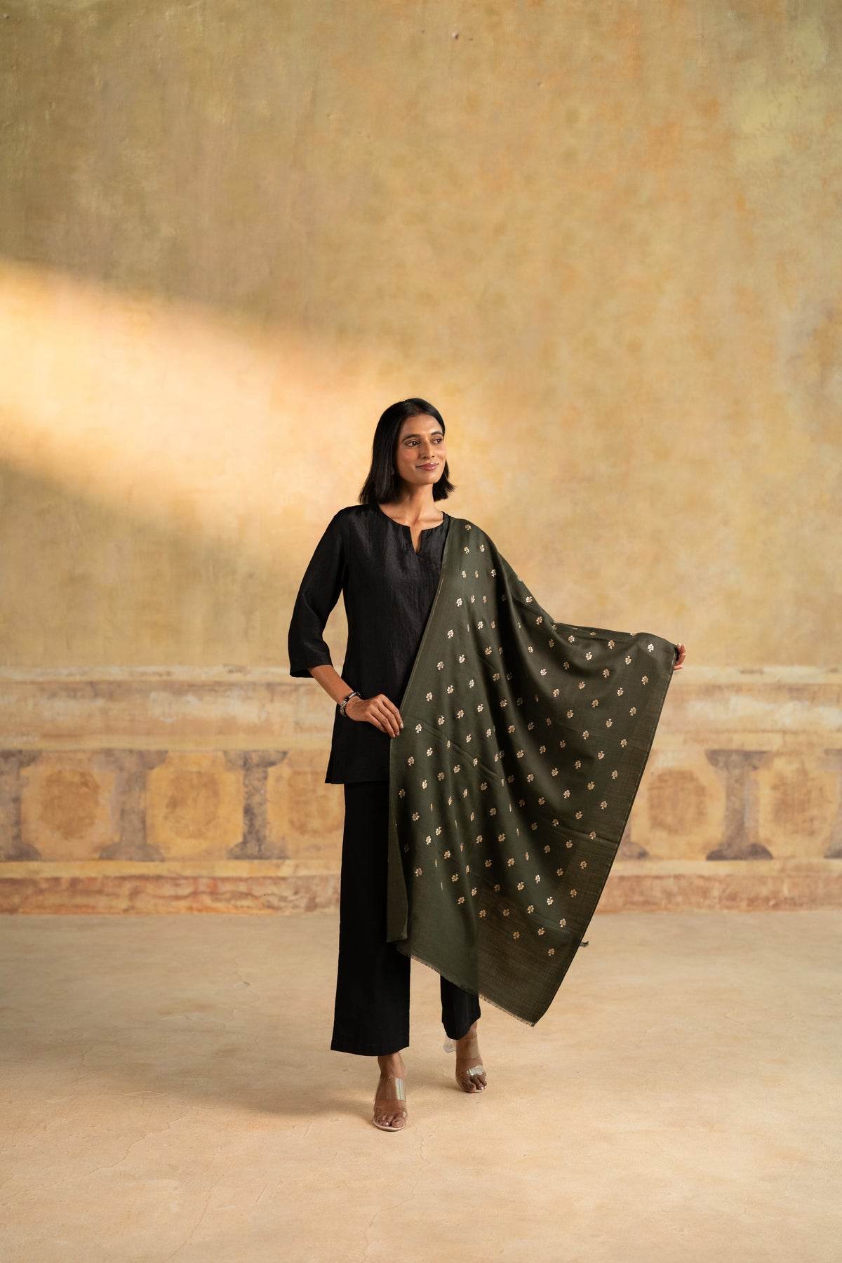 Zari Buti Embroidered Stole