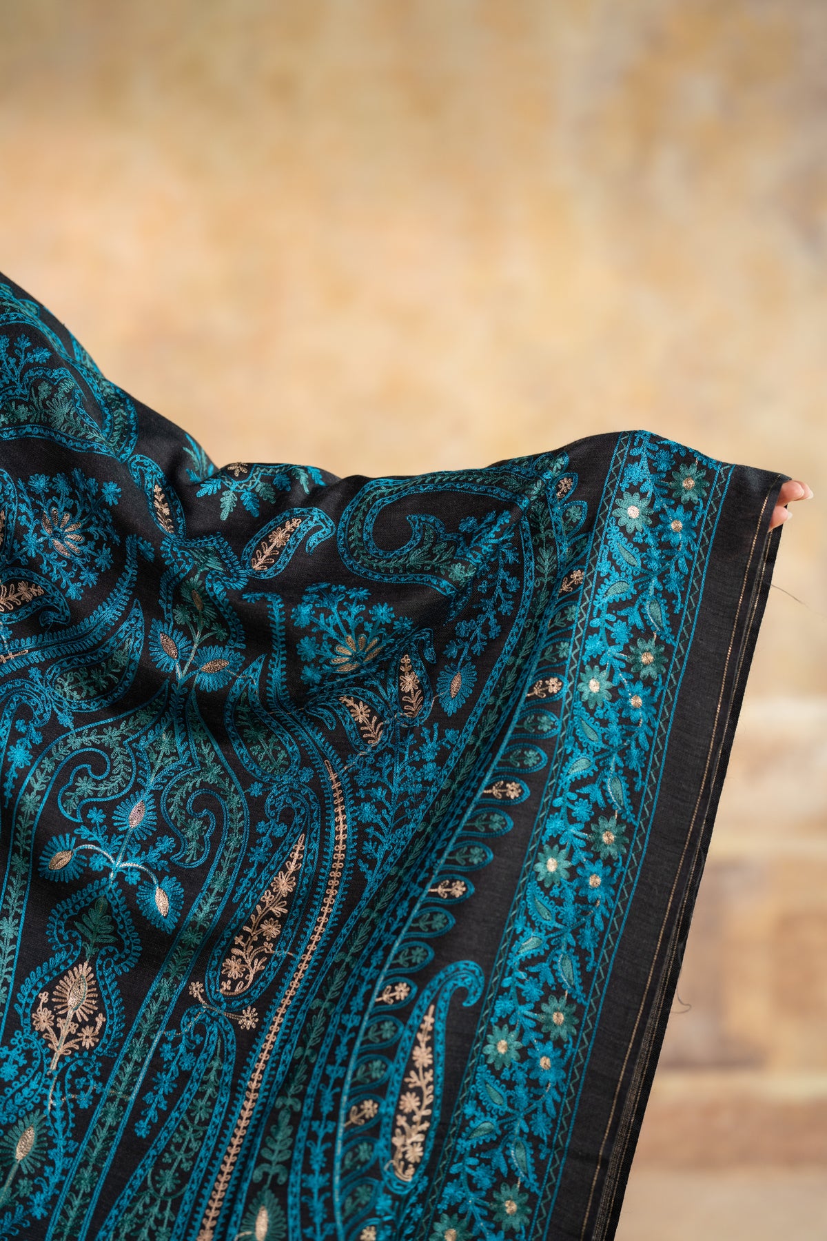 Paisley Lattice Embroidered Stole