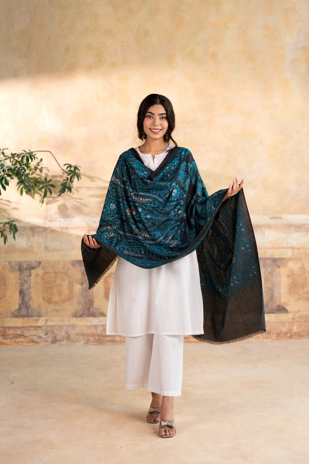 Paisley Lattice Embroidered Stole