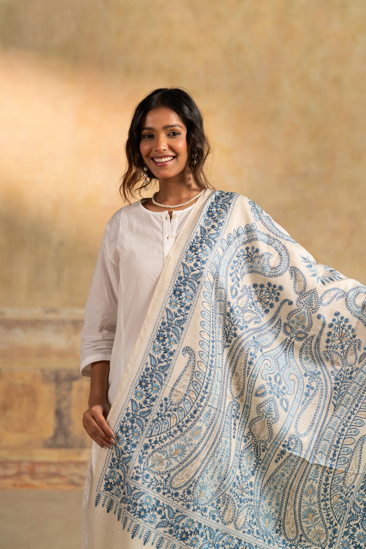Paisley Lattice Embroidered Stole