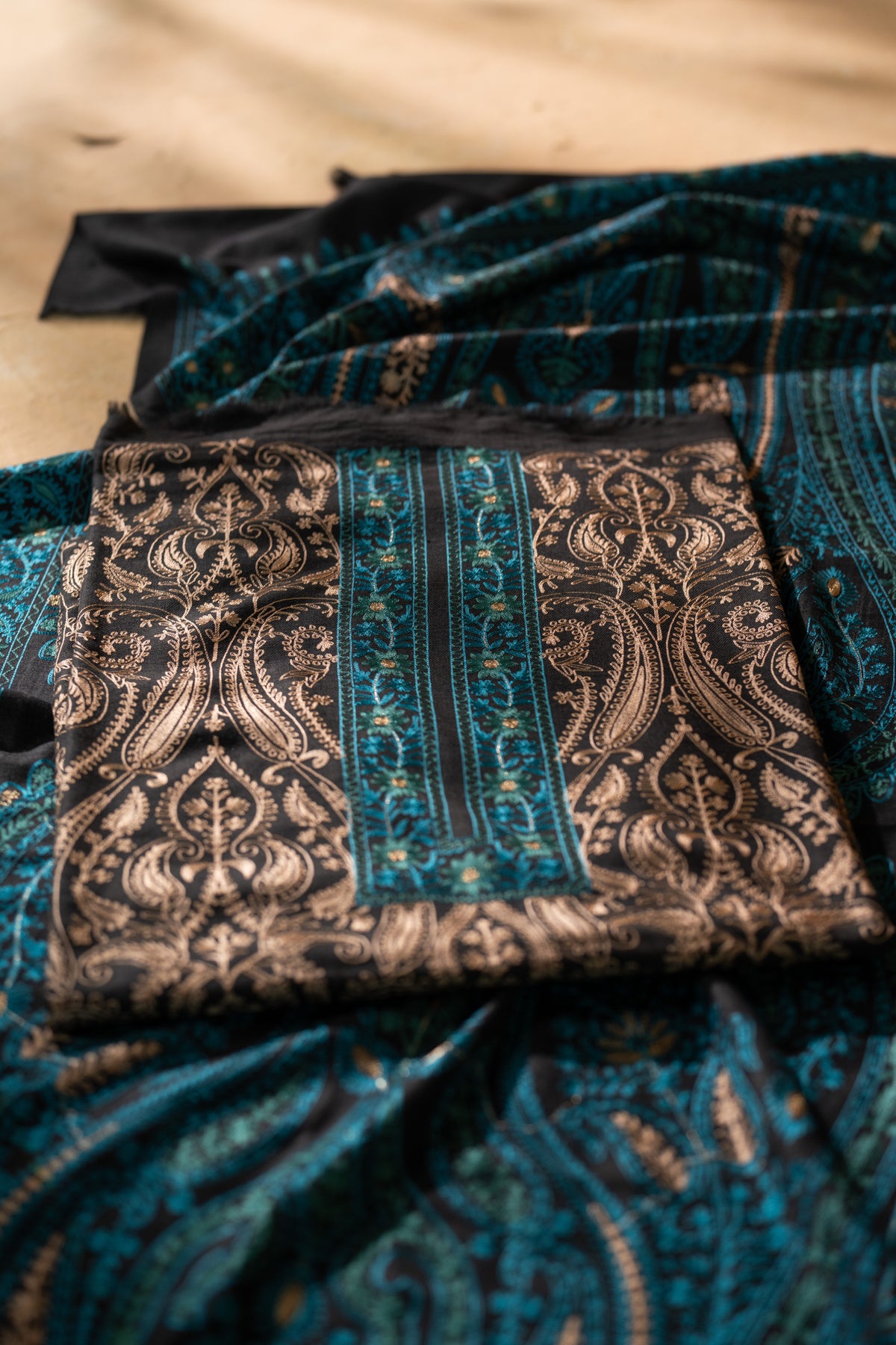 Contrast Dupatta Embroidered Suit