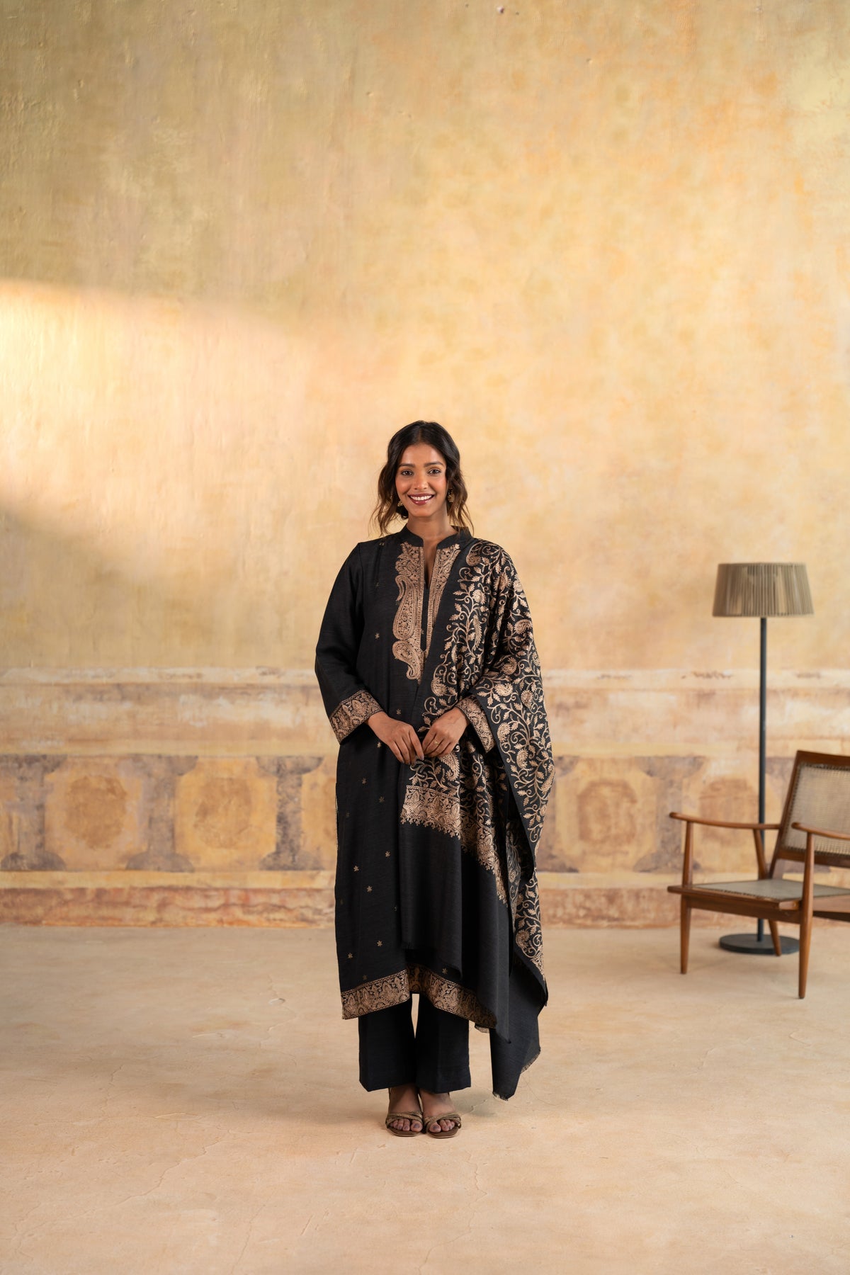 Zari Neckline Embroidered Suit
