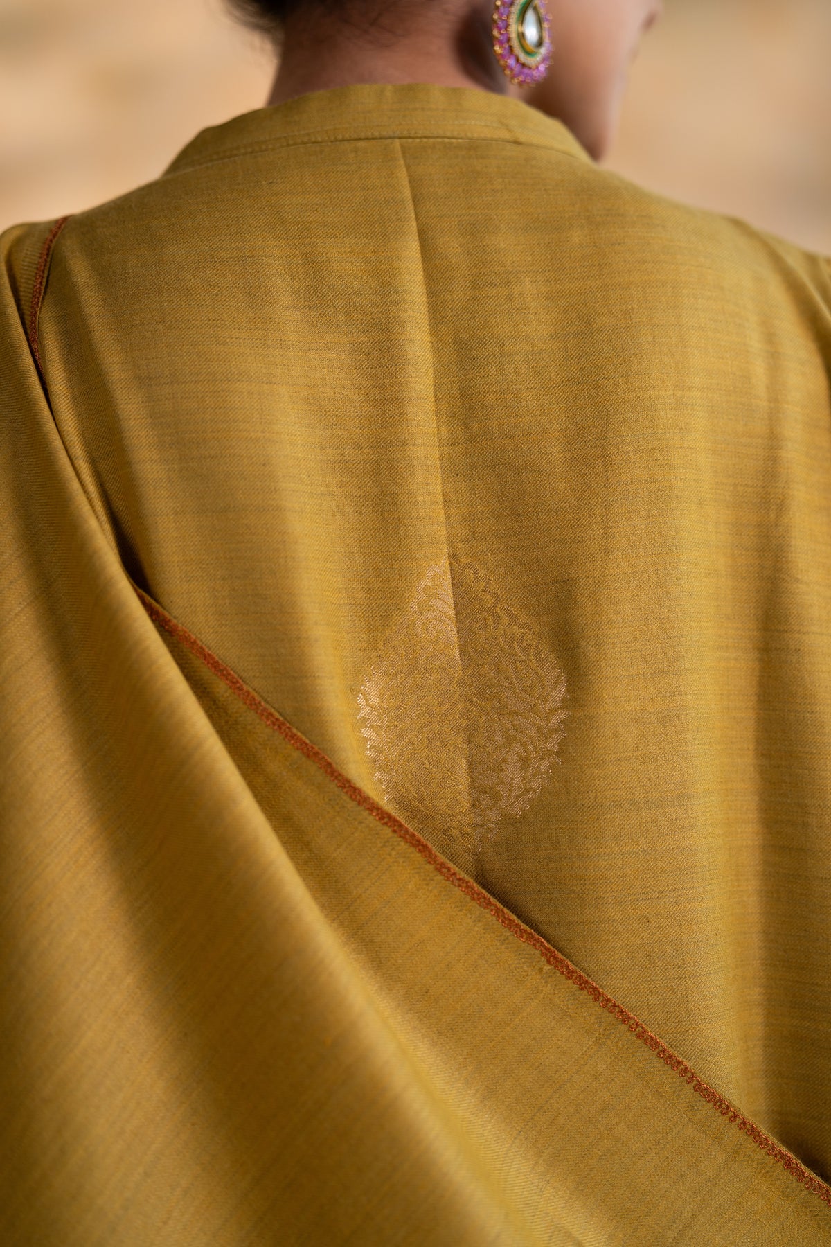 Kashmiri Lining Embroided Suit