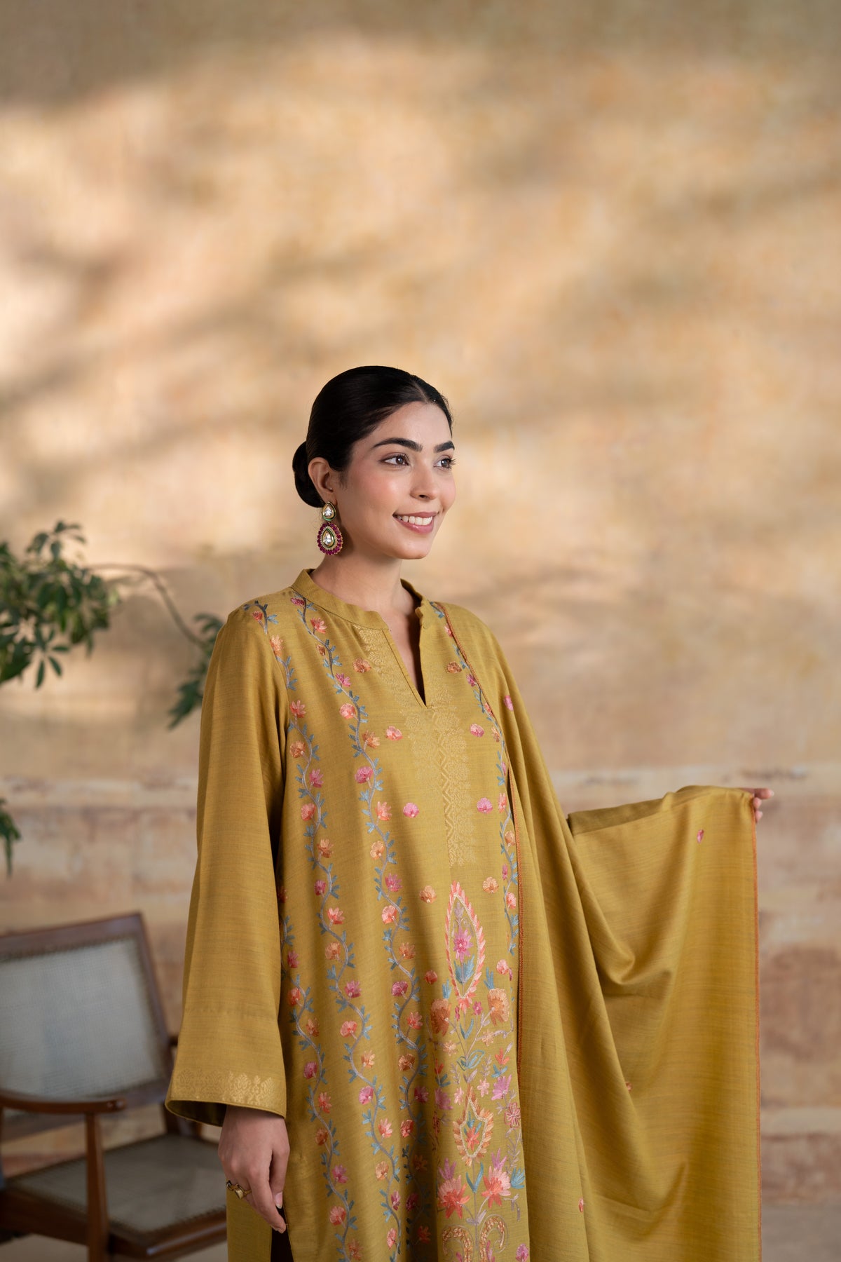 Kashmiri Lining Embroided Suit
