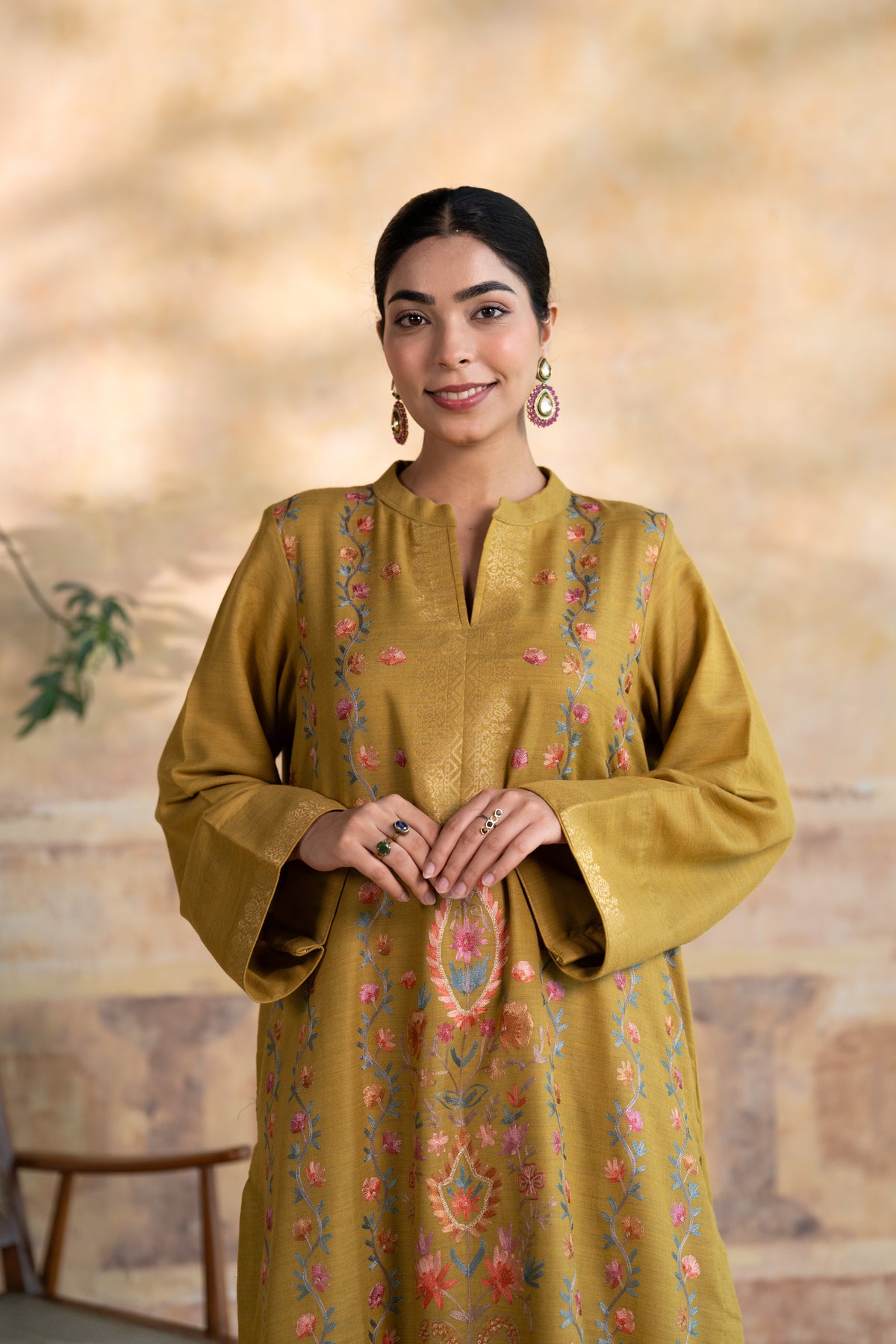 Kashmiri Lining Embroided Suit