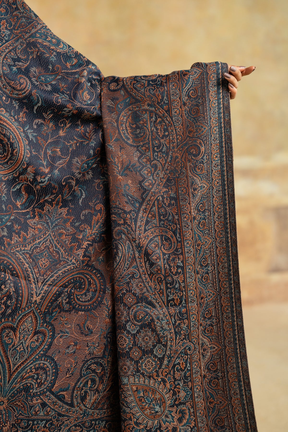 Kaani Woven Shawl