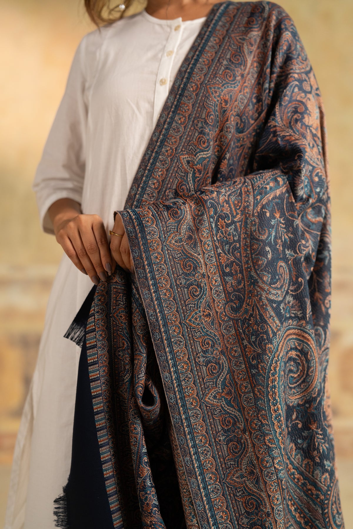 Kaani Woven Shawl